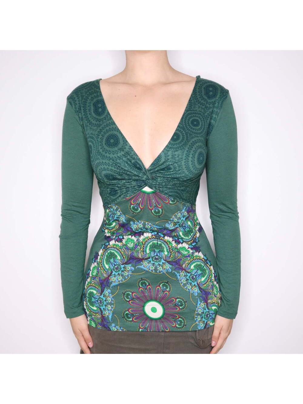 Y2K DESIGUAL Green Graphic Long Sleeve Top (S/M)